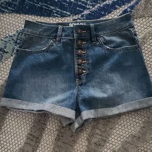 *New*Rewash Blue Jean Shorts with Cuffed Hem and Vintage Look *new*